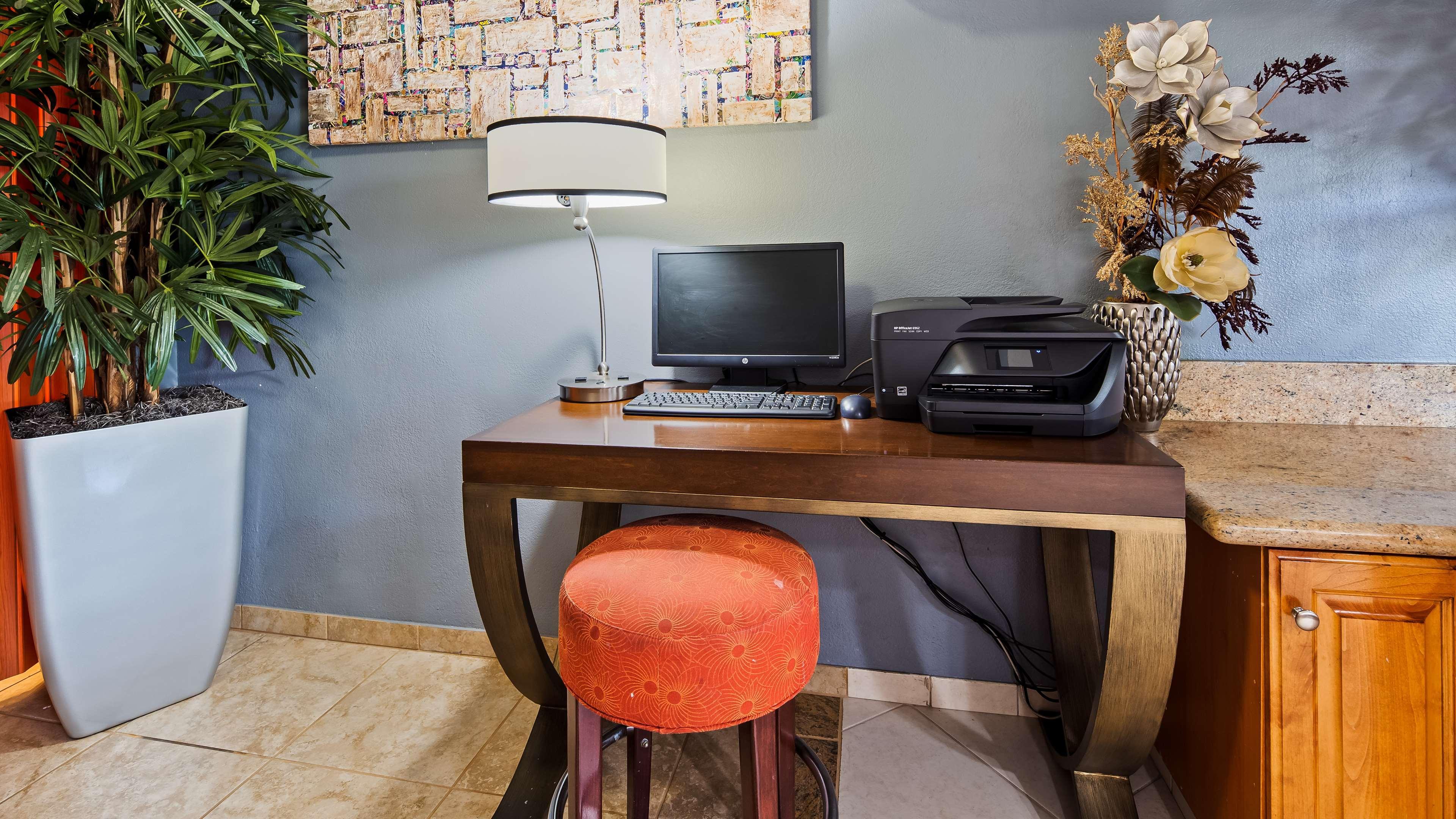 Best Western Plus Grim'S Dyke Hotel Гарроу Екстер'єр фото