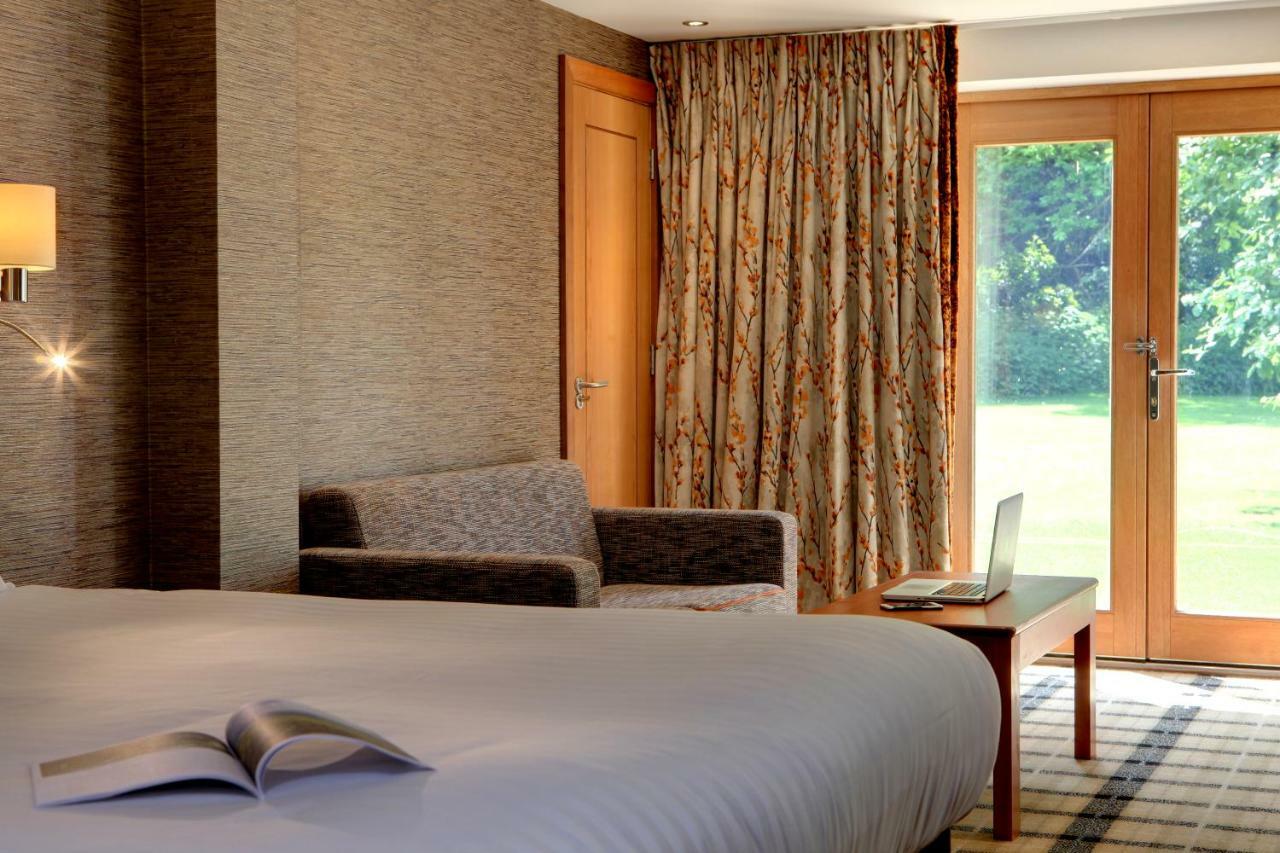 Best Western Plus Grim'S Dyke Hotel Гарроу Екстер'єр фото